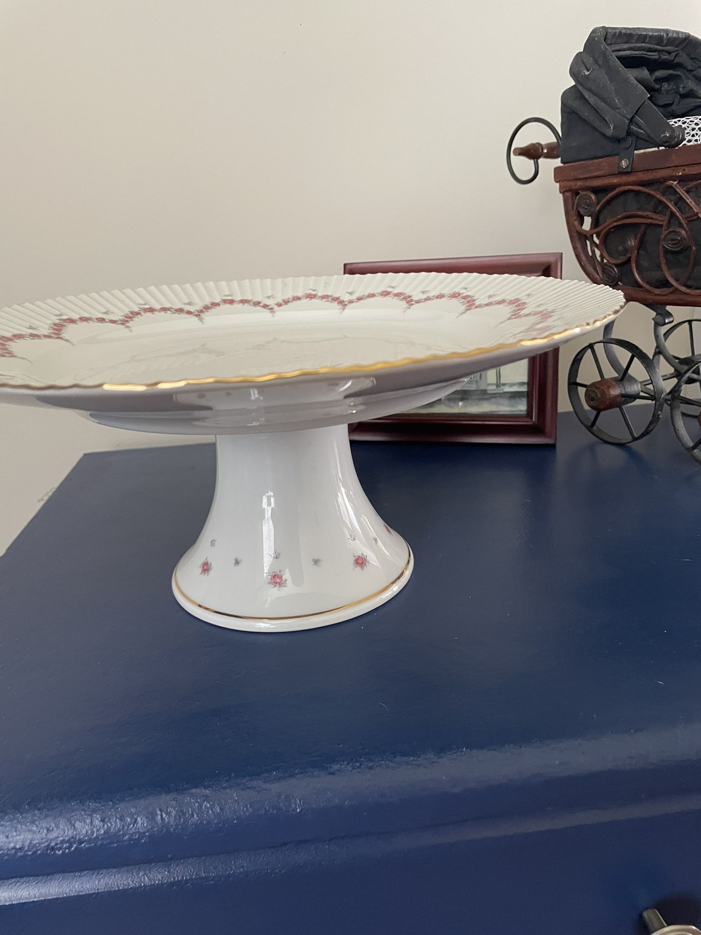 Vintage Ilmenau Pedestal Cake Plate - German Democratic Republic (GDR)