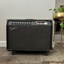 Fender Cyber Twin SE 2x12” Modeling Guitar Amp