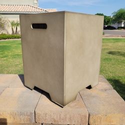 COSIEST Propane Tank Cover with Side Handles,20lb Gas Tank Cover,15.7 inch Outdoor Hideaway Tank Table for Gas Fire Pits