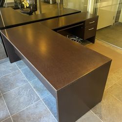 Large Desk
