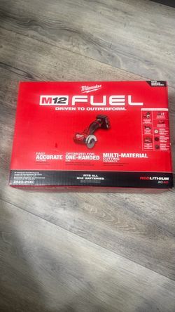 Milwaukee 2522-21XC M12 FUEL 3" Compact Cut Off Tool - Kit