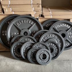 š„BRAND NEW 300lbs OLYMPIC CAST IRON WEIGHT SET COMES WITH 7ft Barbell
