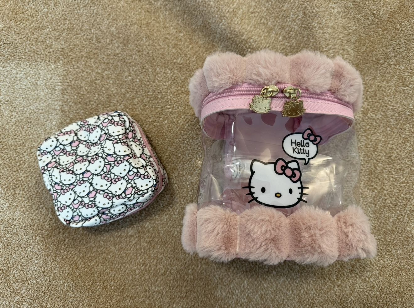 Hello Kitty Makeup Bag Set