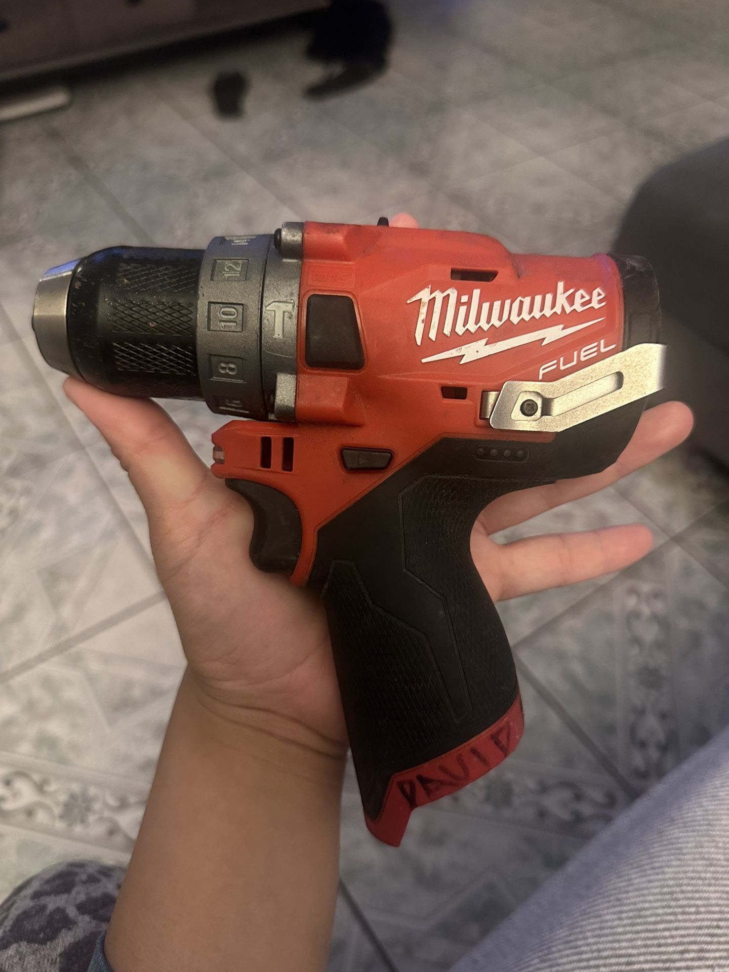 Milwaukee 3404-20 12V Fuel