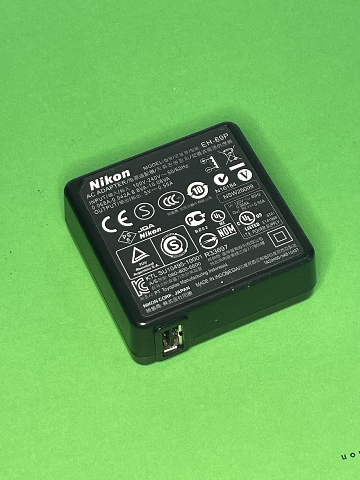 Nikon AC Adapter EH-69P Coolpix