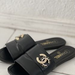 Chanel Sandals Slippers Black Fashion Designer for Sale in Escondido, CA -  OfferUp