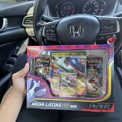 Mega Latias Ex Box 