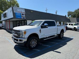 2017 Ford F-250SD Lariat