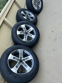 255/60/18 They Came Off Brand New Honda Pilot2024
