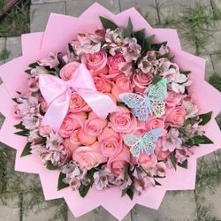 25 Pink Roses Bouquet