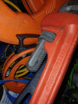 24 inch pipe wrench