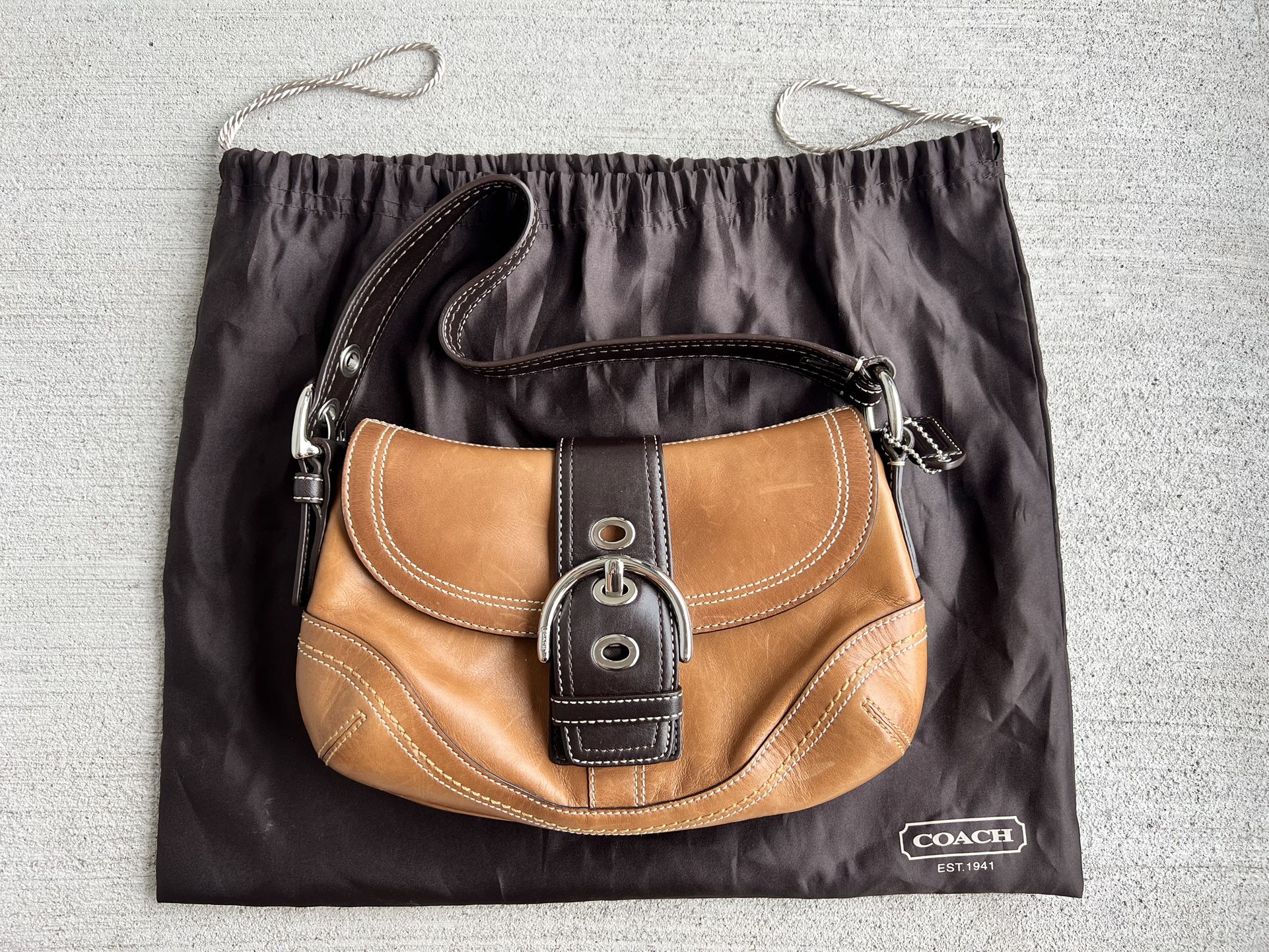 Vintage Coach F10919 Leather Shoulder Bag – Two-Tone Brown – Hobo Style with Dust Bag