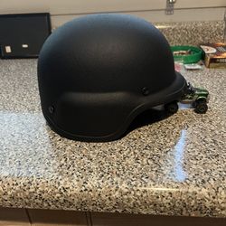Ballistic Helmet