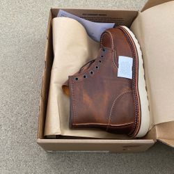Red Wing Men’s Boots Size 10