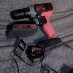 20v Black N Decker Drill With Charger