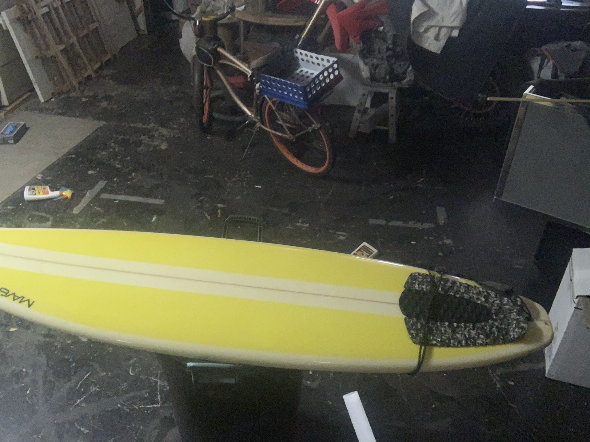 Mavericks surf board 6’5”