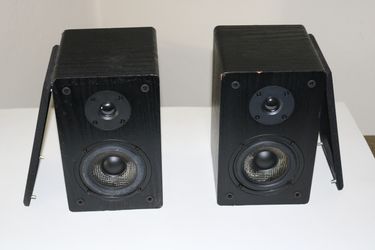 Micca MB42 Passive Bookshelf Speakers (Used)
