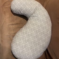 Boppy Cuddle Pillow with Gray Basket Weave Cover