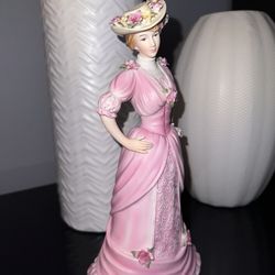 Rare Beautiful Vintage Porcelain Doll 