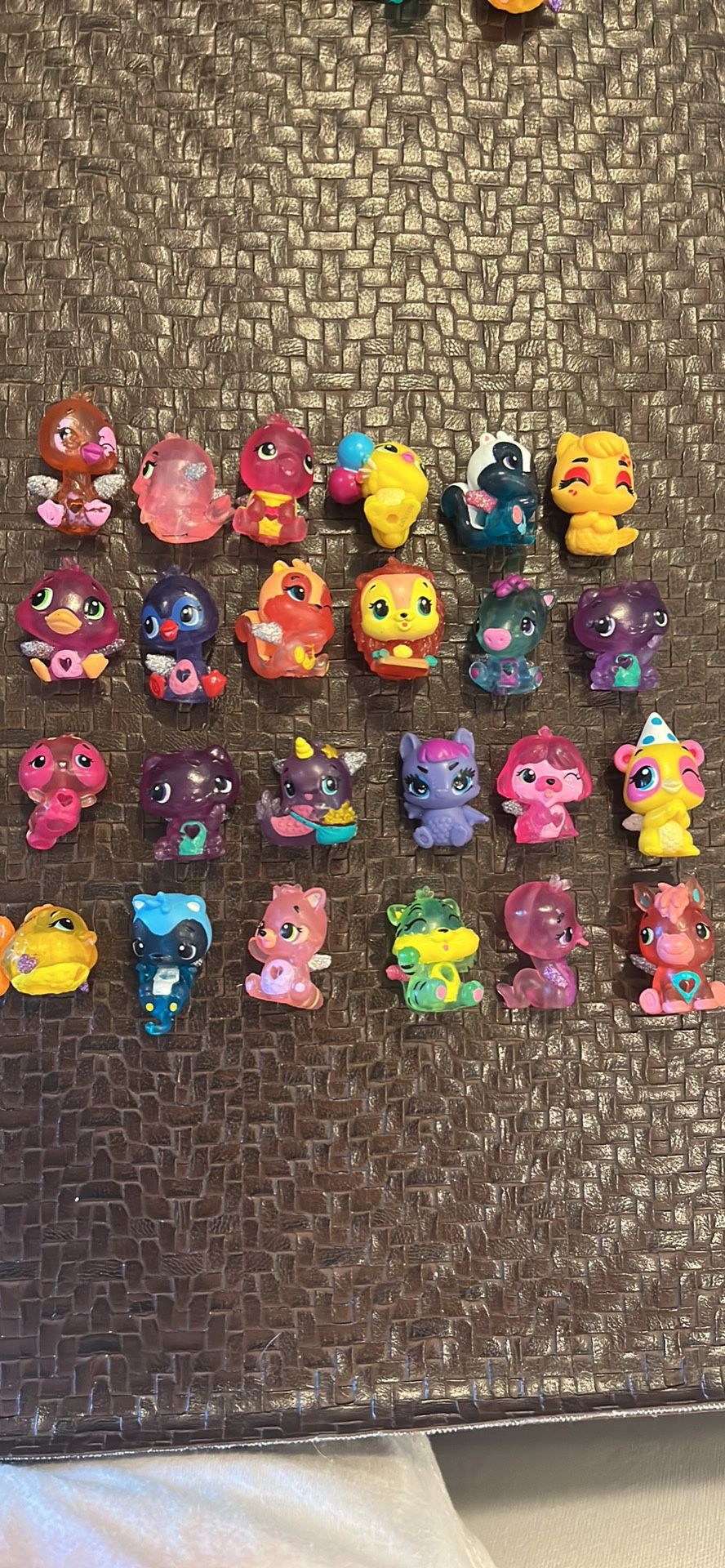Hatchimals lot of 24