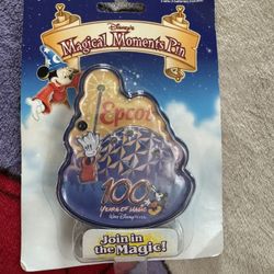 Disney Magical Moments Pin