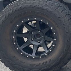 17” Icon Wheels Black (5 Wheels)