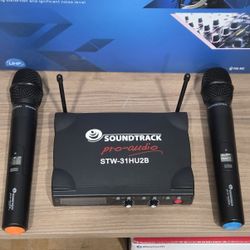 Set  of two UHF wireless microphones!! NEW!!