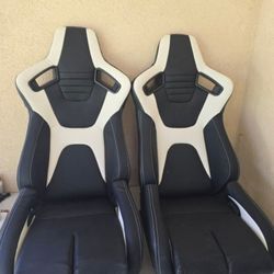 Universal Racing Seats