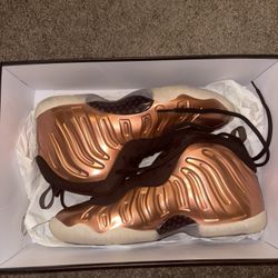 NIKE LITTLE POSITE ONE (GS) Size 6.5y