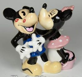 Sal & Pepper Shakers