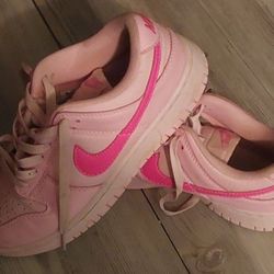 Pink Dunks