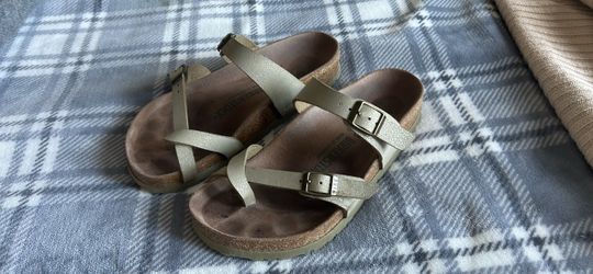 Women Birkenstocks 7.5
