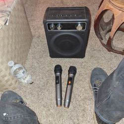 Karaoke Machine 