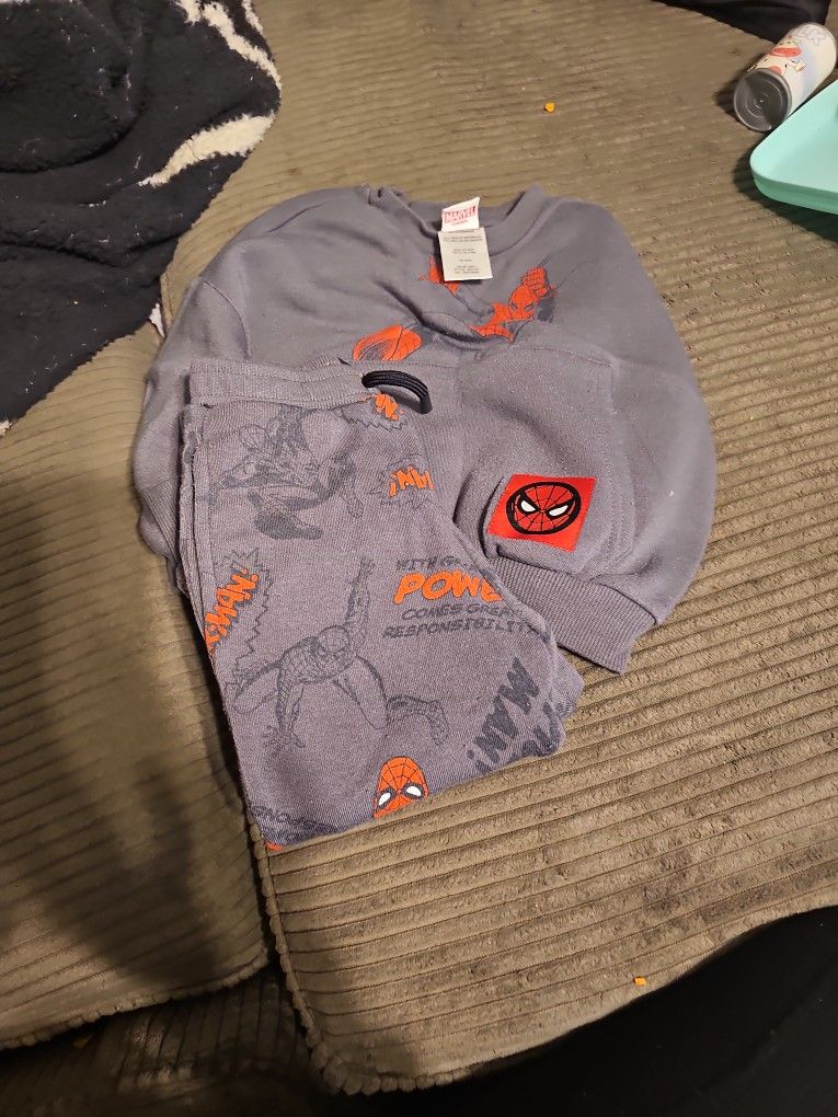 Sweats And Crew Neck