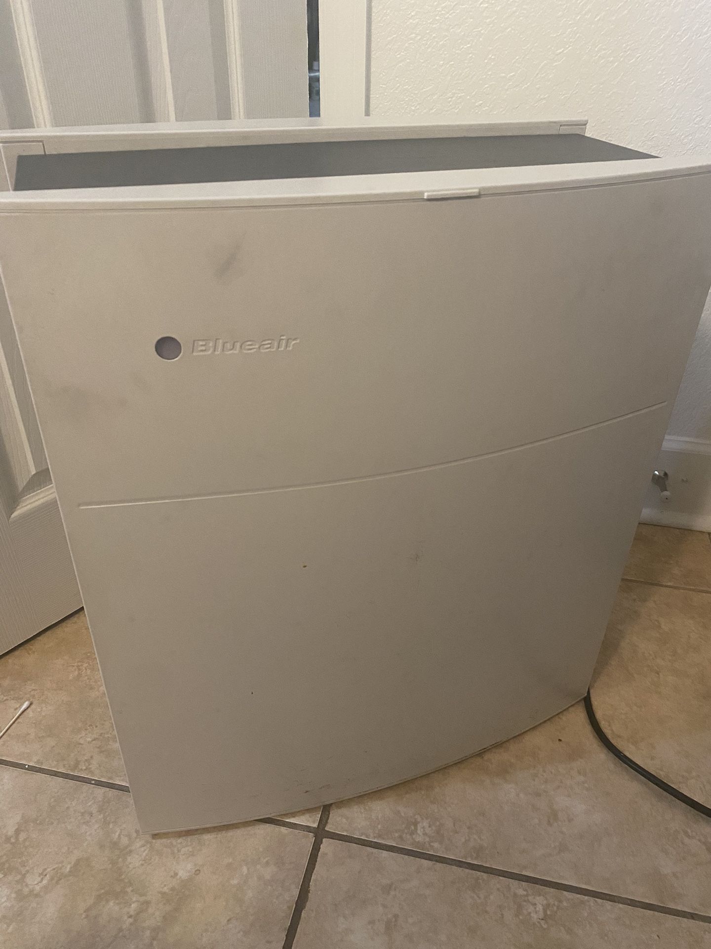 Large Room Blue Air Purifier