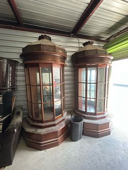 Antique-Style Octagonal Curio Showcase Towers – Mirrored Back, Walnut Finish (Pair)