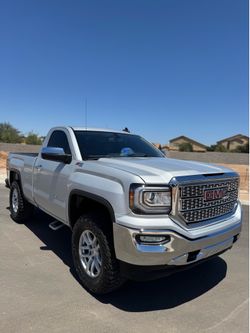 2016 GMC SIERRA
