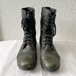 STEVE MADDEN Genuine Leather Green Combat Boots - 7.5 Women 