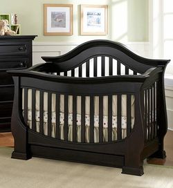 Davenport Convertible Crib/Full Size Bed