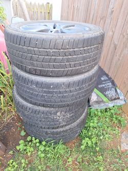 265 / 50 R20 tires and rims