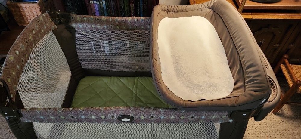 Graco Pack N Play