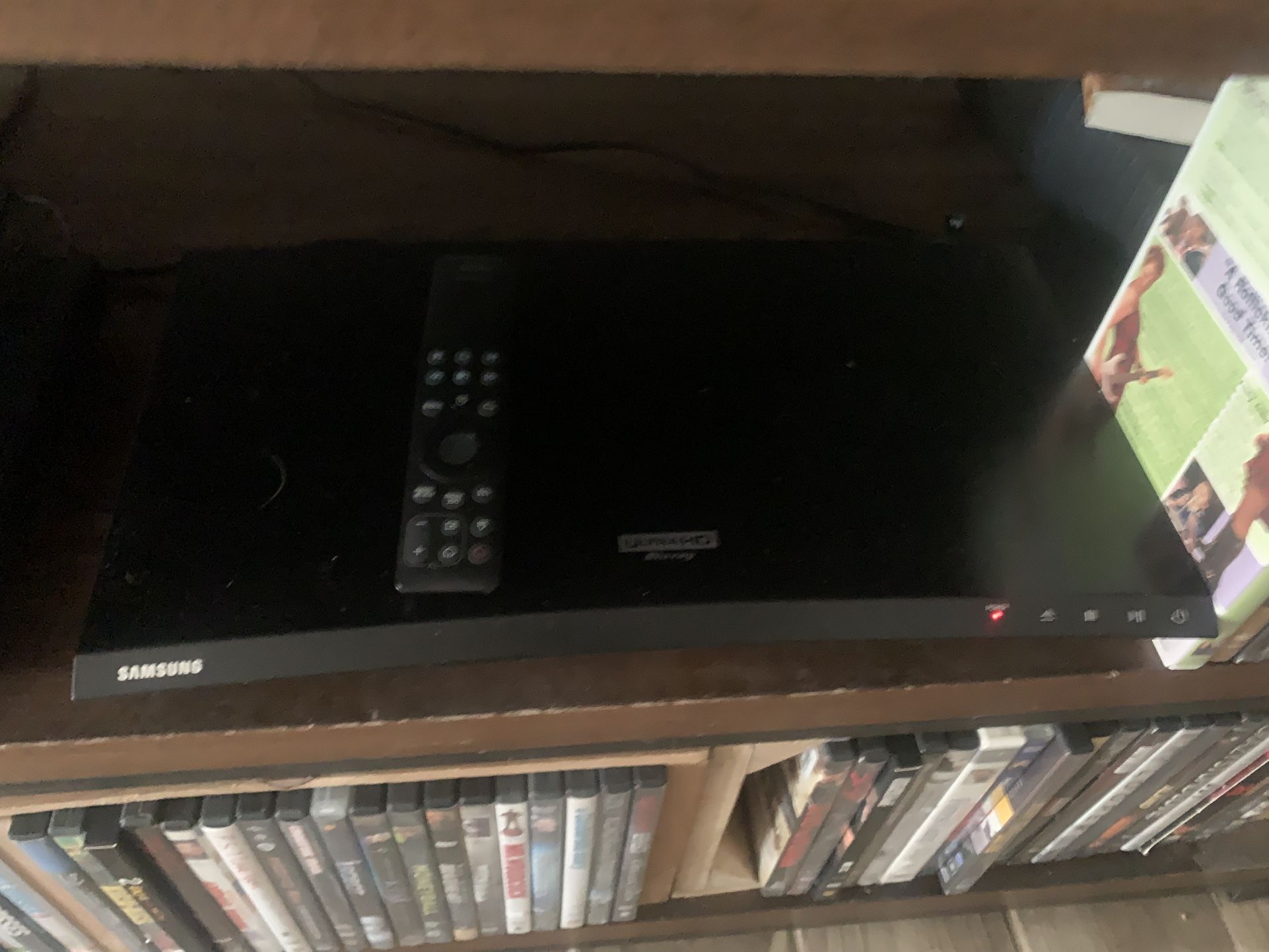 Samsung 4K Player M8500