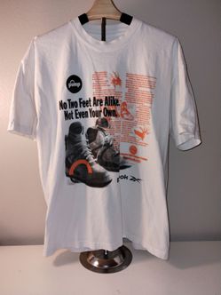 Reebok "The Pump" Graphic  White T Shirt Mens Size Large