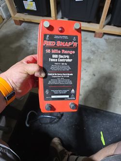 66B Electric Fence Controller.