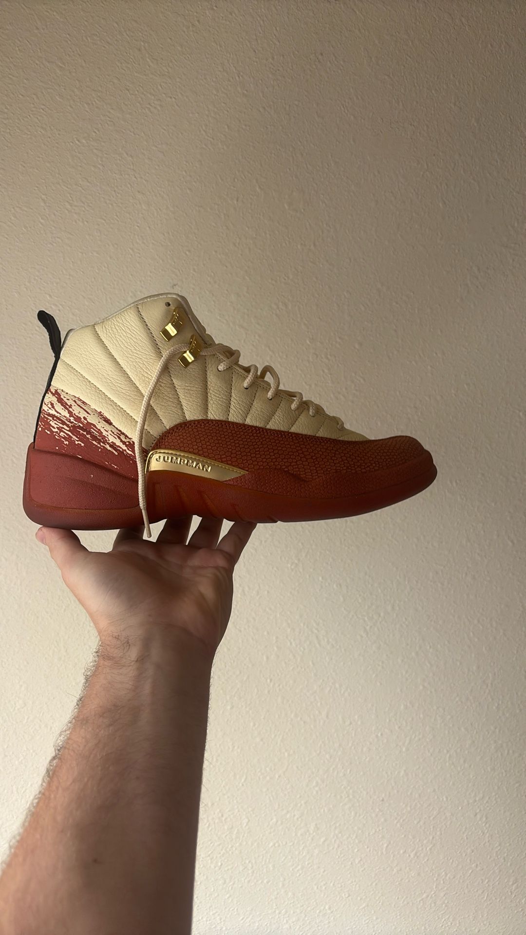 Jordan 12 Out The Mud Size 11