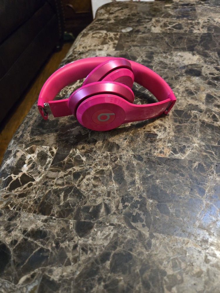 Beats Solo 2 Hot Pink
