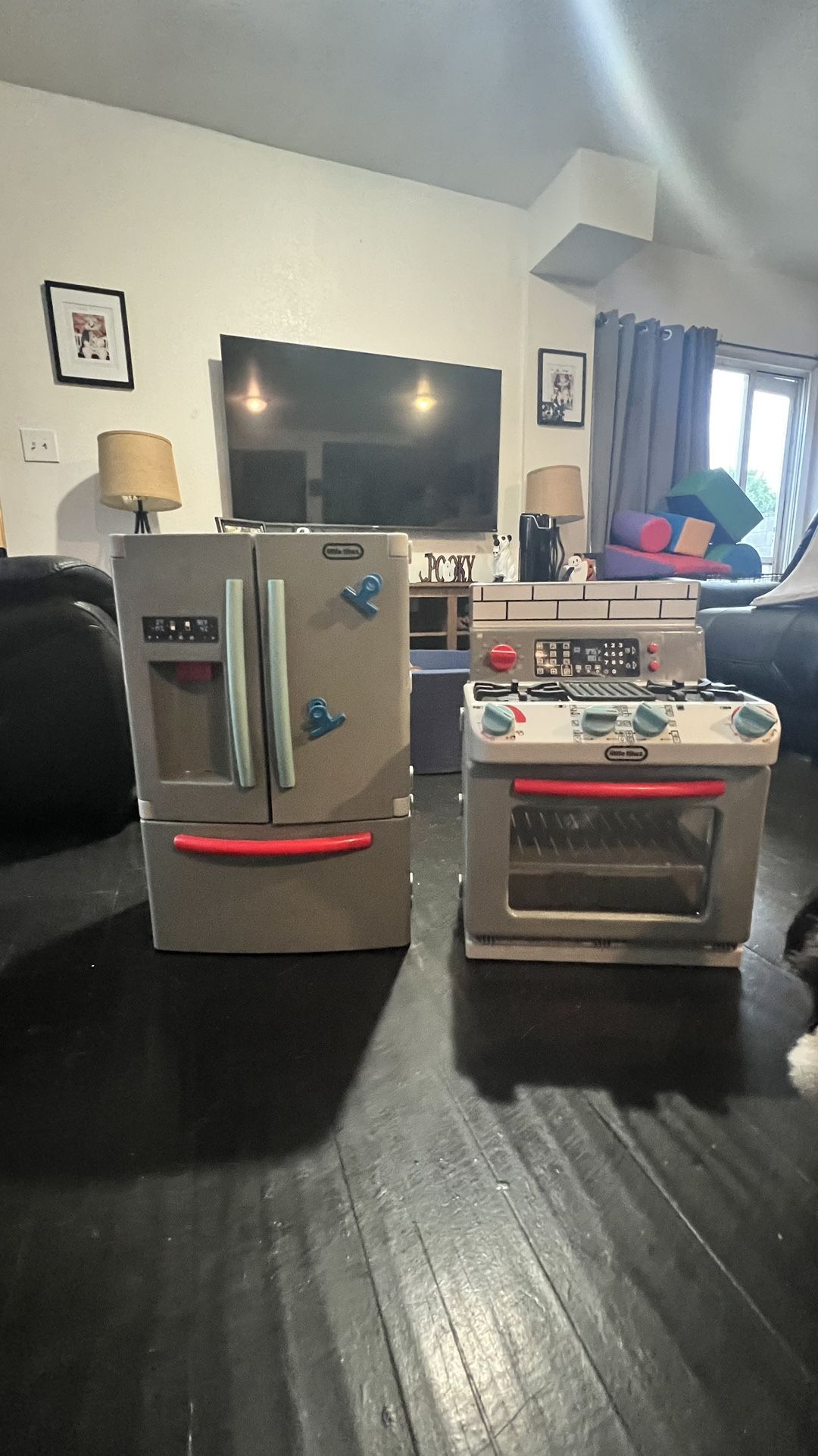 Little tikes Kitchen