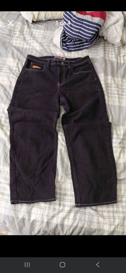 EMPYRE BAGGY JEANS. A bit Used SIZE 34 (Accepting OFFERS)