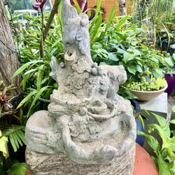 25” Vintage Concrete Fountain with Stand: 25.5”H x 20”W x 14”D