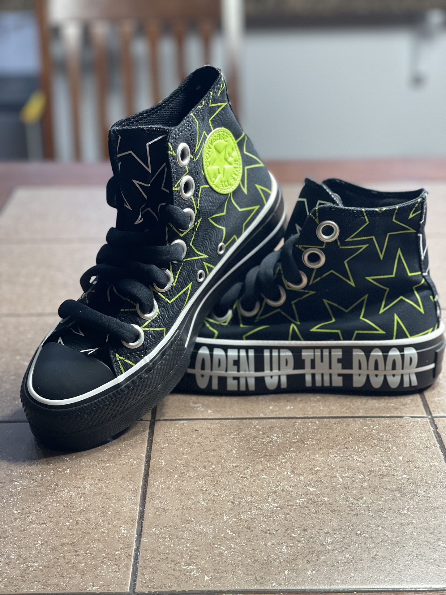 Billie Eilish Converse